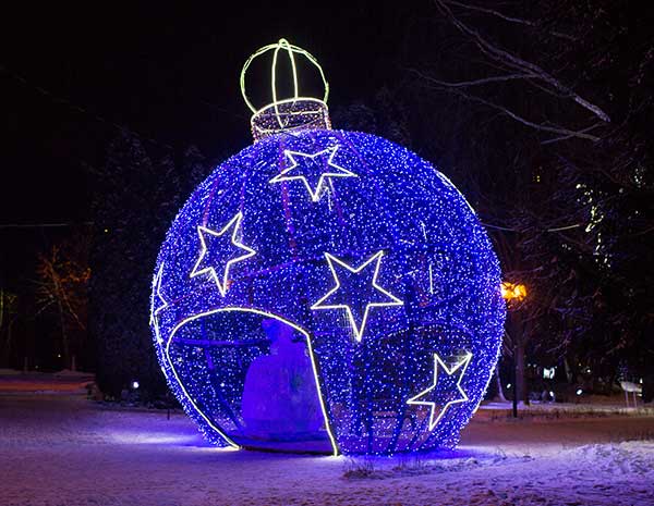 Новогодний декор в Тольятти